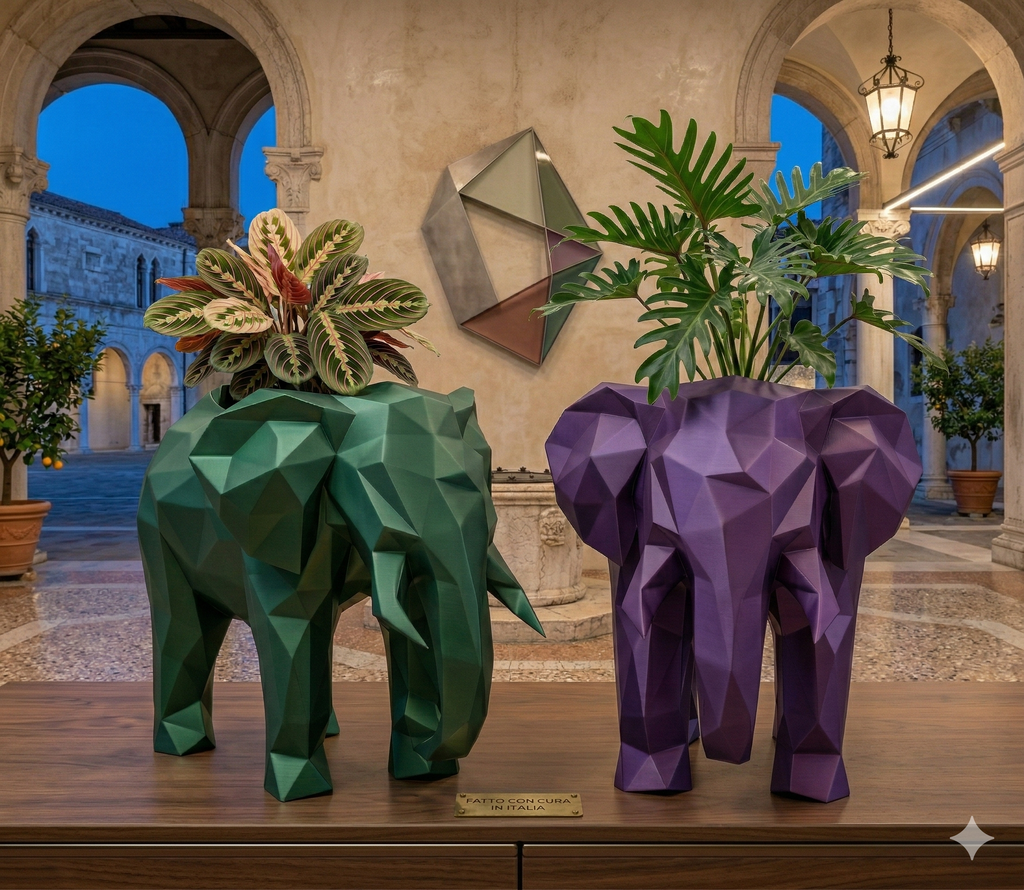 Porta Vaso Geometrico in Stampa 3D a Forma di Elefante - Fatto a Mano in PLA (17 cm)